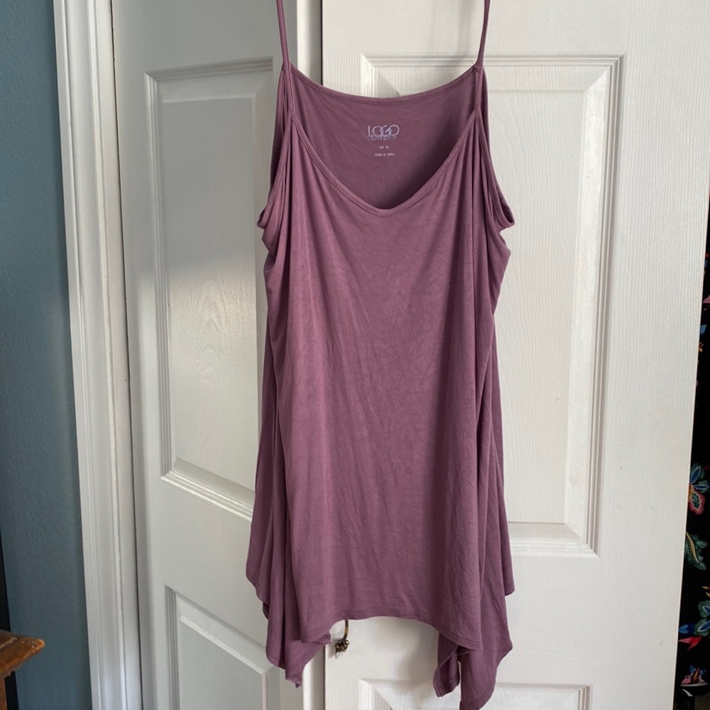 Logo by Lori spaghetti strap tunic tank w shark bite hi low hem detail !!!